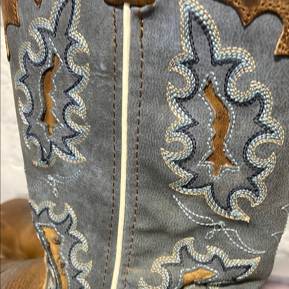 Laredo Women's Brown and Blue Heeled Boots Sz 6.5 - Picture 9 of 9